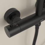 Душевая стойка с термостатическим смесителем SC11001MB Sancos Teo Черный матовый/Италия — изображение 8