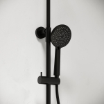 Душевая стойка с изливом и термостатическим смесителем SC3001LMB SANCOS Game для душа/ванны черный матовый/Италия — изображение 6