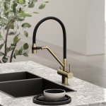 Смеситель SANCOS Dora SC4003BG с гибким изливом и возможностью подключения фильтра для воды/Италия — изображение 3