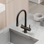 Смеситель SANCOS Lucia SC4004GG с гибким изливом и возможностью подключения фильтра для воды/Италия — изображение 4