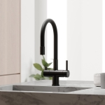 Смеситель SANCOS Lucia SC4004MB с гибким изливом и возможностью подключения фильтра для воды/Италия — изображение 2
